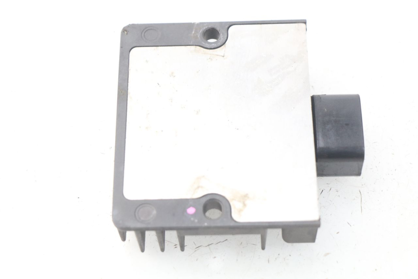 photo de REGULATEUR CHARGE KAWASAKI Z Z900 900 (2017 - 2019) - Détail de la pièce