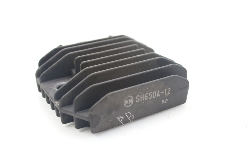 photo de REGULATEUR CHARGE KAWASAKI ZZR 600 (1995 - 2004) - Vue principale