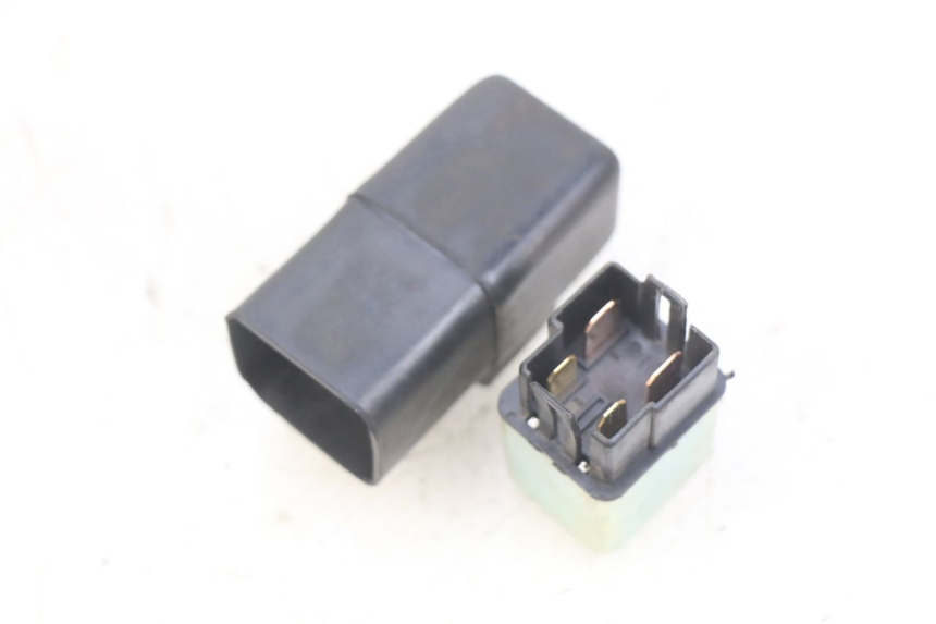 photo de RELAIS DEMARREUR KYMCO AGILITY 16+ 4T 50 (2018 - 2023) - Zoom état d’usage