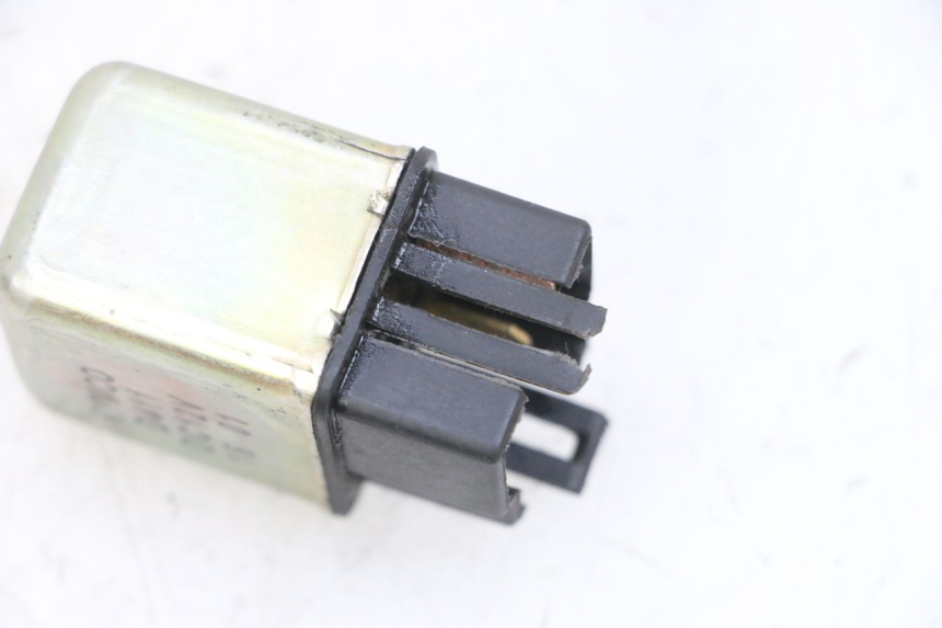 photo de RELAIS DEMARREUR KYMCO AGILITY 16+ 4T 50 (2018 - 2023) - Zoom état d’usage