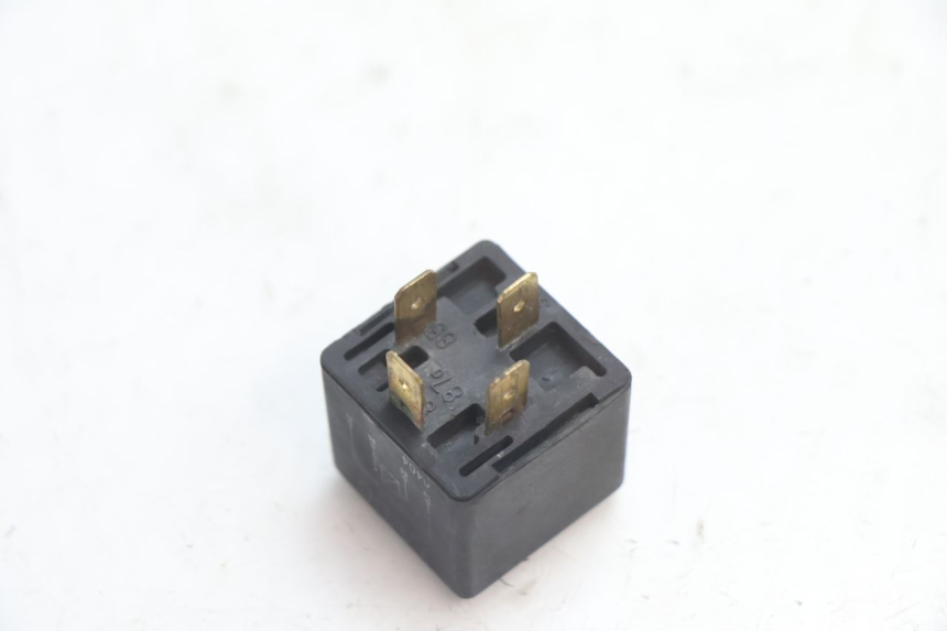 photo de RELAIS DEMARREUR MBK BOOSTER SPIRIT 50 (2004 - 2017) - Autre angle de vue