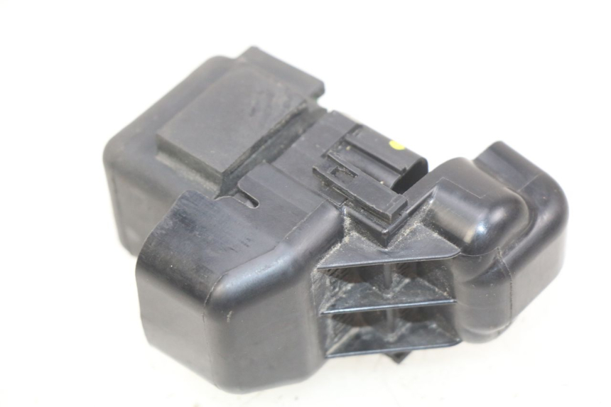 photo de RELAIS DEMARREUR HONDA CB R 1000 (2018 - 2023) - Zoom état d’usage