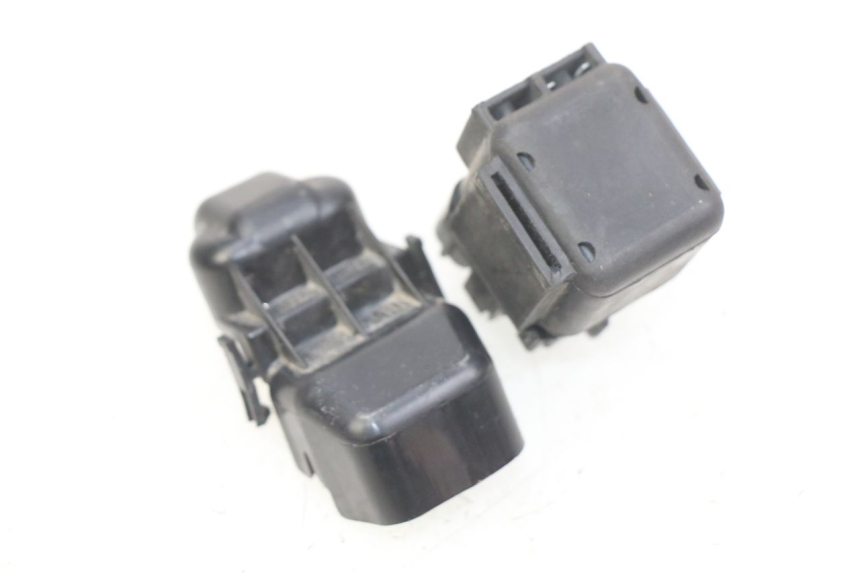 photo de RELAIS DEMARREUR HONDA CB R 1000 (2018 - 2023) - Autre angle de vue