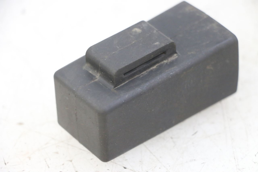 photo de RELAIS DEMARREUR HONDA CRF-F CRF F 110 (2019 - 2022) - Zoom état d’usage
