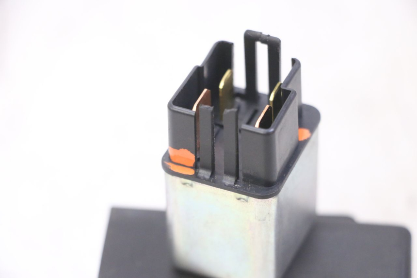 photo de RELAIS DEMARREUR HONDA CRF-F CRF F 110 (2019 - 2022) - Points de fixation