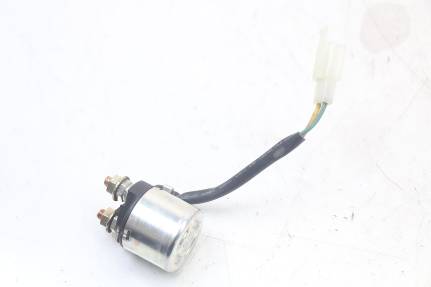 photo de RELAIS DEMARREUR SYM CROX 4T 50 (2016 - 2023) - Gros plan technique