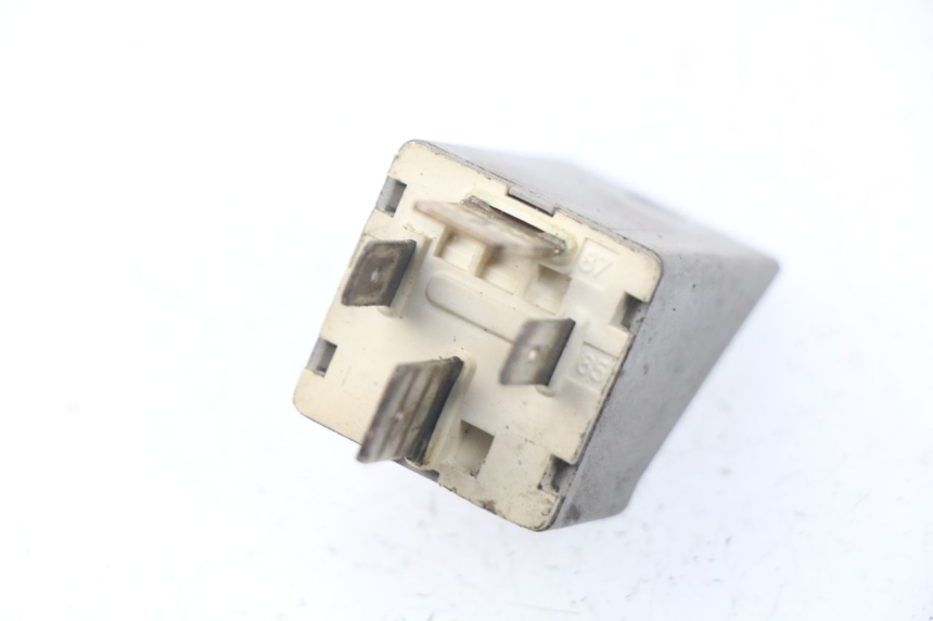 photo de RELAIS DEMARREUR GILERA DNA 50 (2000 - 2007) - Zoom état d’usage