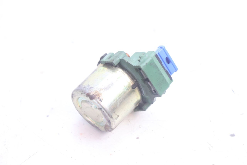 photo de RELAIS DEMARREUR CF MOTO E-CHARM 125 (2005 - 2008) - Gros plan technique