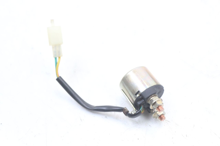 photo de RELAIS DEMARREUR SYM FIDDLE 2 50 (2008 - 2013) - Autre angle de vue