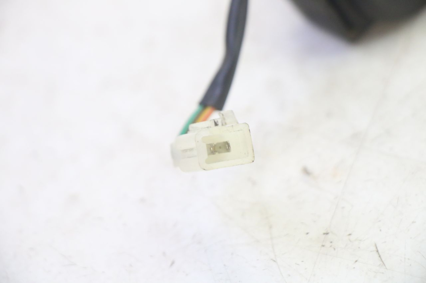 photo de RELAIS DEMARREUR SYM FIDDLE 3 III 125 (2014 - 2020) - Gros plan technique