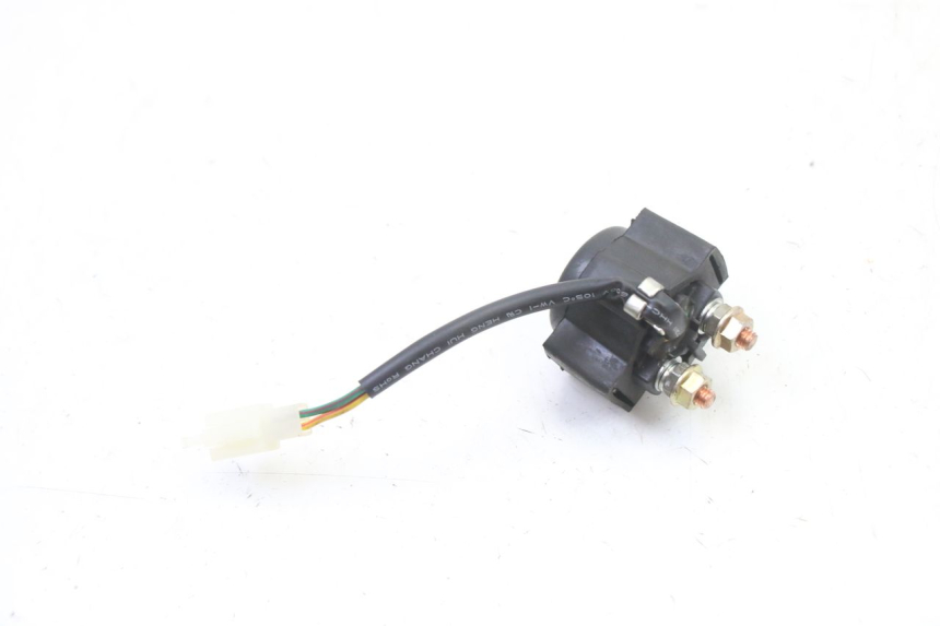 photo de RELAIS DEMARREUR SYM FIDDLE 3 III 50 (2014 - 2020) - Zoom état d’usage