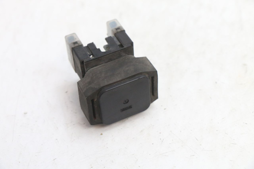 photo de RELAIS DEMARREUR YAMAHA FJR 1300 (2001 - 2005) - Autre angle de vue