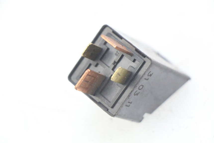 photo de RELAIS DEMARREUR PIAGGIO FLY 2T 50 (2004 - 2017) - Zoom état d’usage