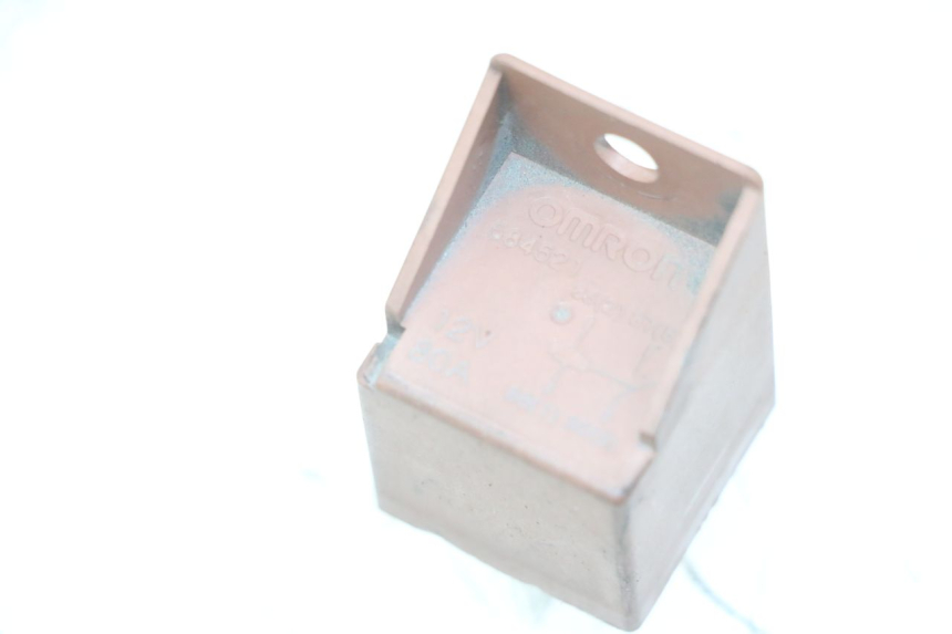 photo de RELAIS DEMARREUR PIAGGIO IE MP3 YOURBAN 300 (2011 - 2016) - Détail de la pièce