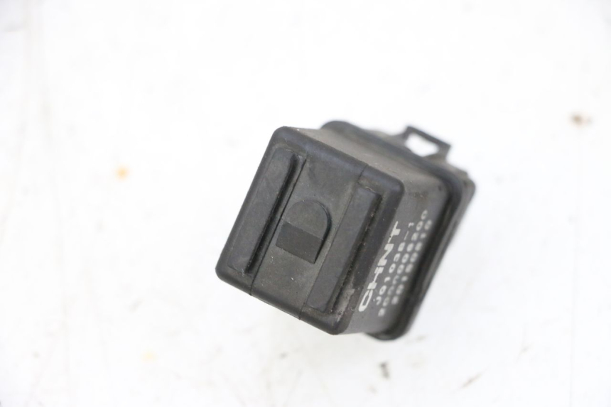 photo de RELAIS DEMARREUR PEUGEOT KISBEE 2T 50 (2010 - 2017) - Détail de la pièce