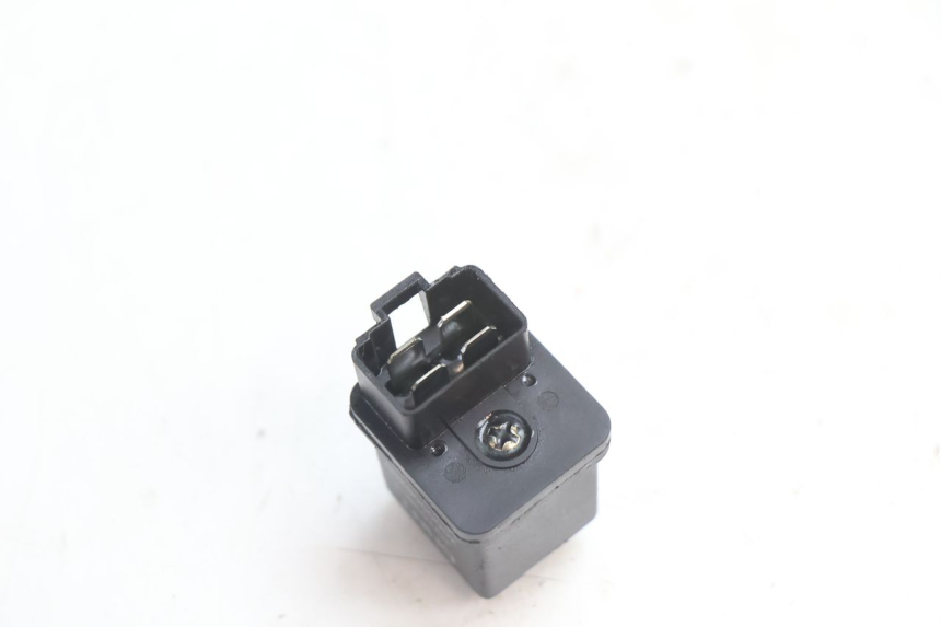 photo de RELAIS DEMARREUR PEUGEOT KISBEE 2T 50 (2018 - 2022) - Autre angle de vue