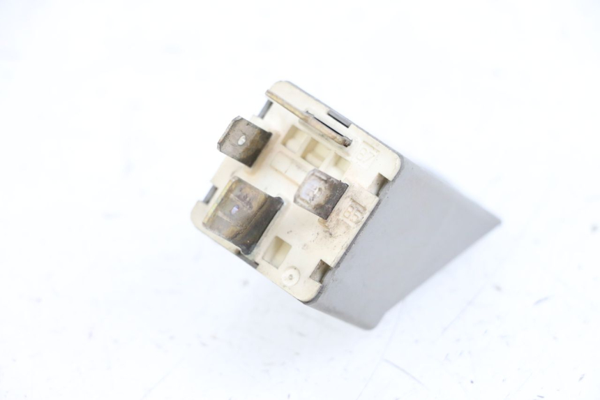 photo de RELAIS DEMARREUR RENAULT KOURANOS 125 (2001 - 2004) - Zoom état d’usage