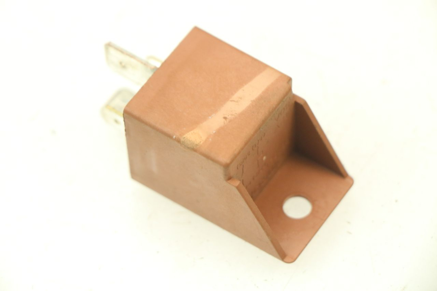 photo de RELAIS DEMARREUR PIAGGIO LIBERTY 4T 50 (2009 - 2015) - Vue principale