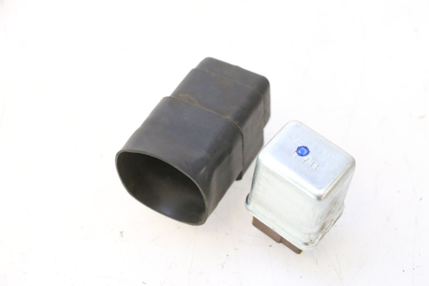 photo de RELAIS DEMARREUR PIAGGIO LIBERTY IGET 4T 50 (2015 - 2020) - Zoom état d’usage