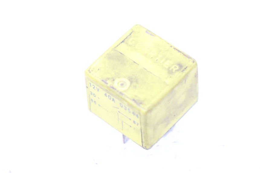 photo de RELAIS DEMARREUR PEUGEOT LUDIX 50 (2008 - 2017) - Détail de la pièce