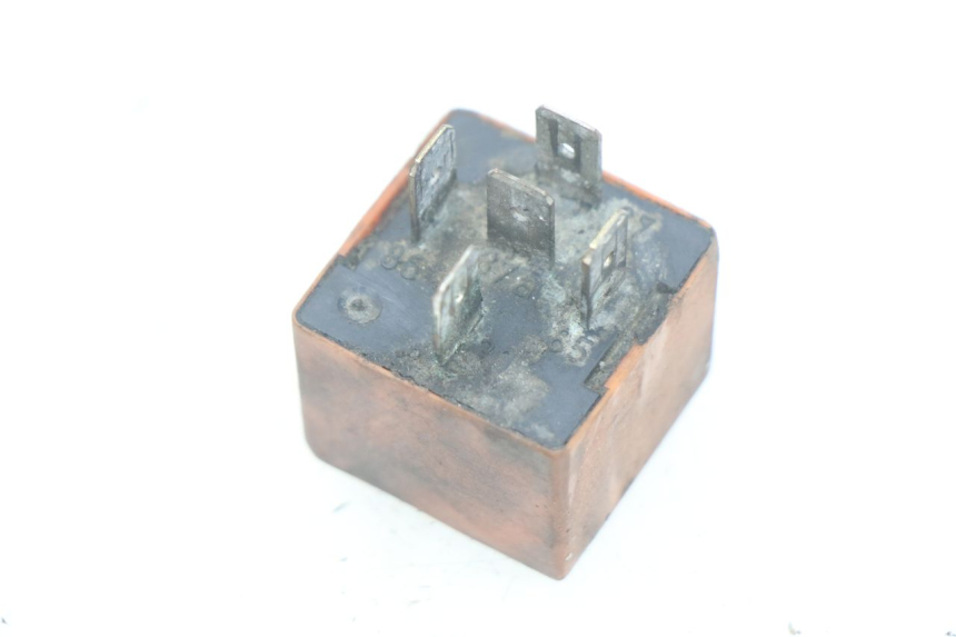 photo de RELAIS DEMARREUR PEUGEOT LUDIX 50 (2008 - 2017) - Détail de la pièce