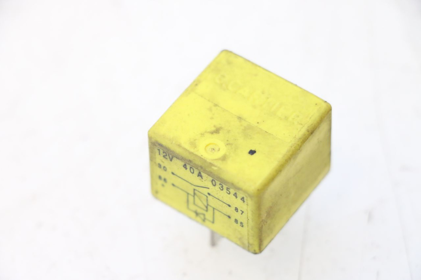 photo de RELAIS DEMARREUR PEUGEOT LUDIX 50 (2008 - 2017) - Détail de la pièce