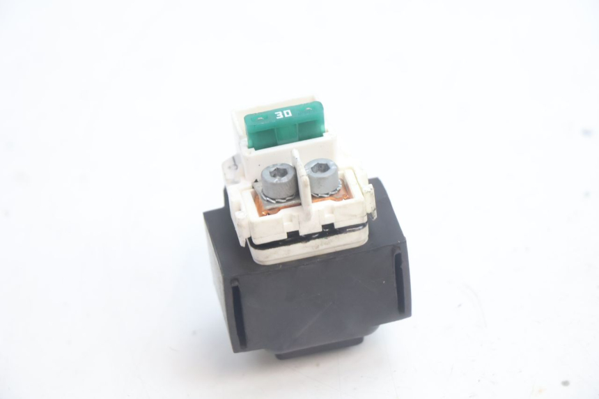 photo de RELAIS DEMARREUR PIAGGIO MP3 HPE 530 (2022 - 2026) - Zoom état d’usage