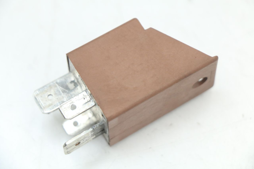 photo de RELAIS DEMARREUR PIAGGIO MP3 125 (2006 - 2014) - Vue principale