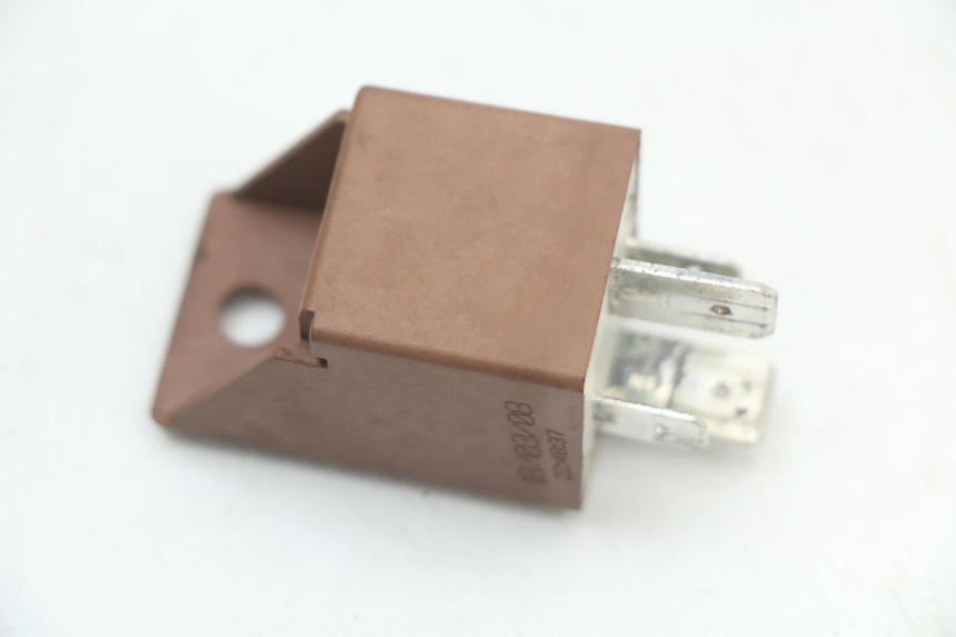 photo de RELAIS DEMARREUR PIAGGIO MP3 125 (2006 - 2014) - Zoom état d’usage