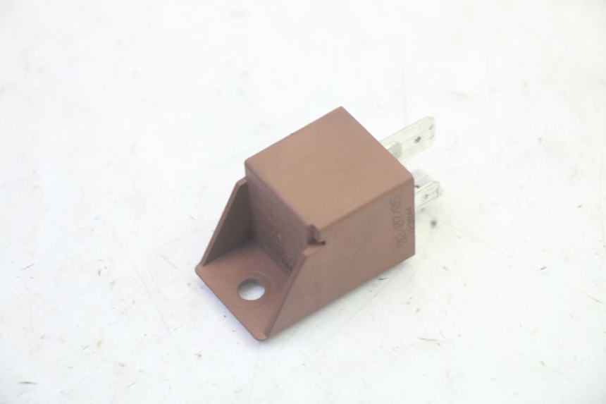 photo de RELAIS DEMARREUR PIAGGIO MP3 RL 250 (2006 - 2010) - Zoom état d’usage