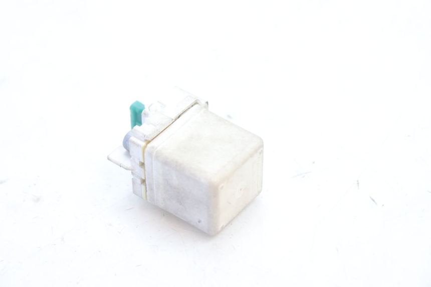 photo de RELAIS DEMARREUR PIAGGIO MP3 500 (2016 - 2018) - Autre angle de vue