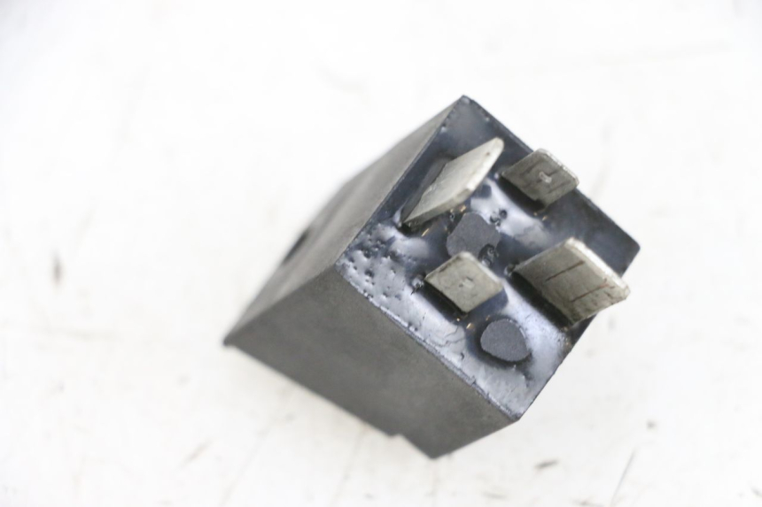 photo de RELAIS DEMARREUR PIAGGIO NEW TYPHOON 50 (2018 - 2021) - Détail de la pièce