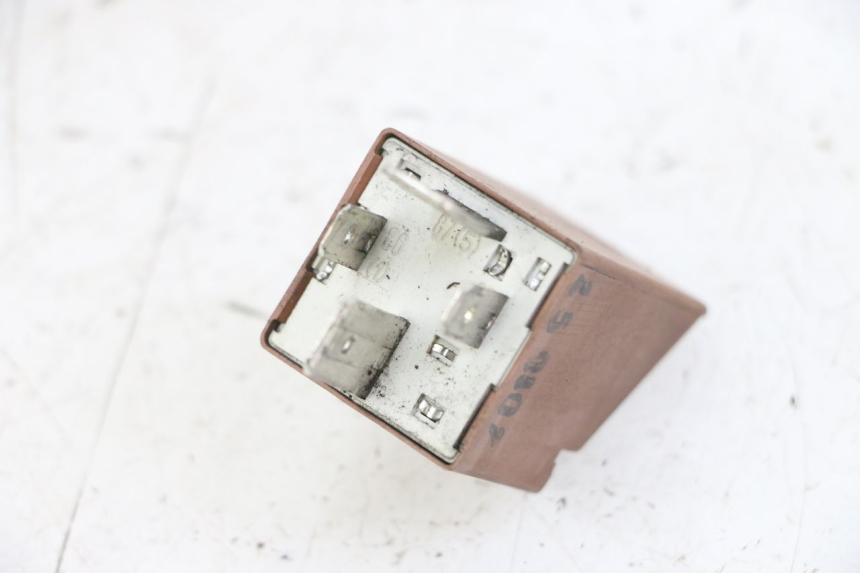 photo de RELAIS DEMARREUR PIAGGIO MP3 125 (2006 - 2014) - Zoom état d’usage