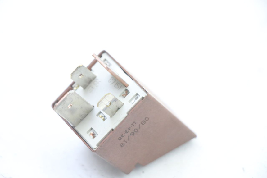 photo de RELAIS DEMARREUR PIAGGIO NRG POWER PUREJET 50 (2018 - 2021) - Zoom état d’usage