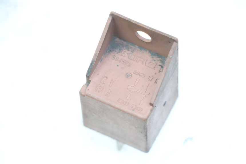 photo de RELAIS DEMARREUR PIAGGIO VESPA GRANTURISMO 200 (2004 - 2005) - Zoom état d’usage