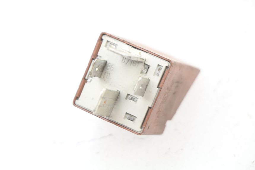 photo de RELAIS DEMARREUR PIAGGIO PRIMAVERA 125 (2013 - 2021) - Zoom état d’usage