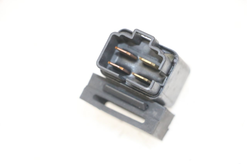 photo de RELAIS DEMARREUR APRILIA RALLY AC 50 (1995 - 2004) - Détail de la pièce