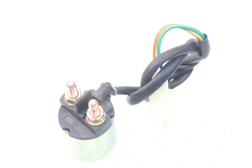 photo de RELAIS DEMARREUR JM MOTORS SC 4T 50 (2018 - 2021) - Zoom état d’usage