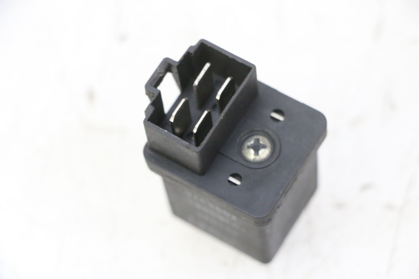 photo de RELAIS DEMARREUR PEUGEOT SPEEDFIGHT 3 AIR 50 (2009 - 2015) - Zoom état d’usage