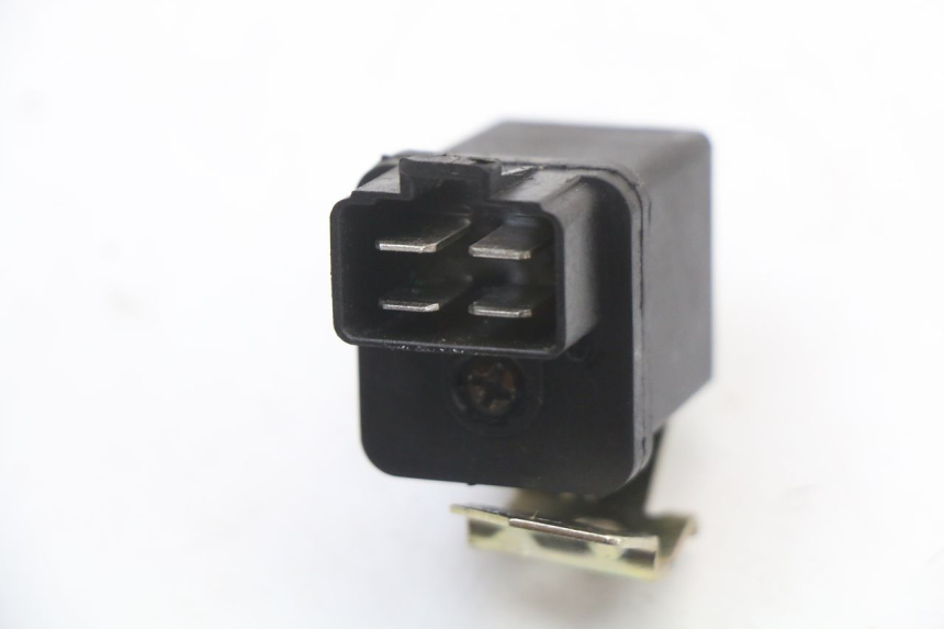 photo de RELAIS DEMARREUR PEUGEOT STREETZONE I 2T 50 (2018 - 2020) - Détail de la pièce