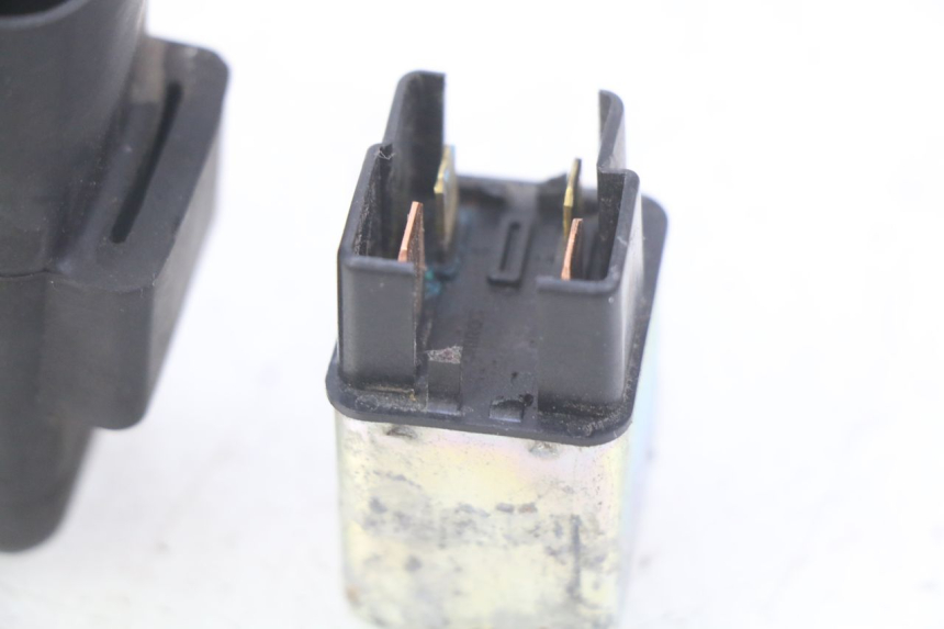 photo de RELAIS DEMARREUR MBK STUNT NAKED 50 (2004 - 2018) - Autre angle de vue