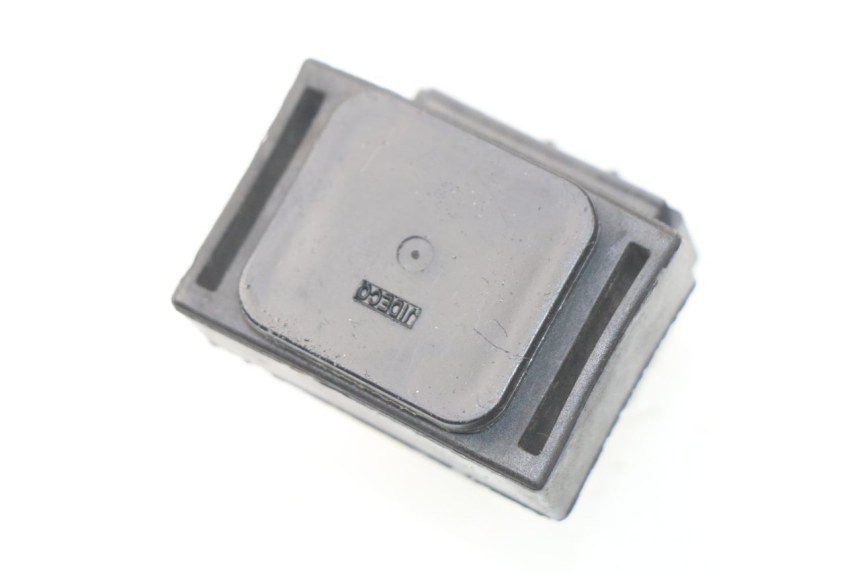 photo de RELAIS DEMARREUR SUZUKI SV S ABS 650 (2003 - 2009) - Zoom état d’usage