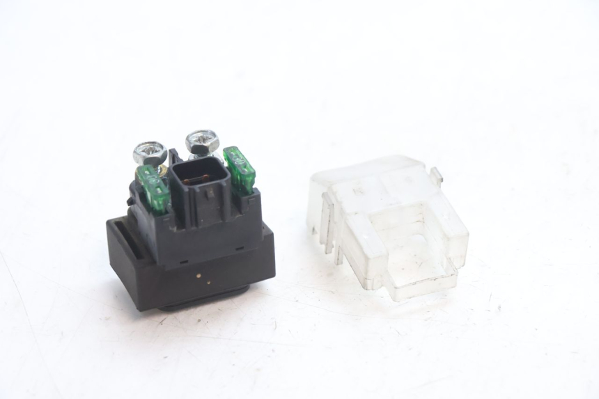 photo de RELAIS DEMARREUR SUZUKI SV S 650 (2003 - 2009) - Zoom état d’usage