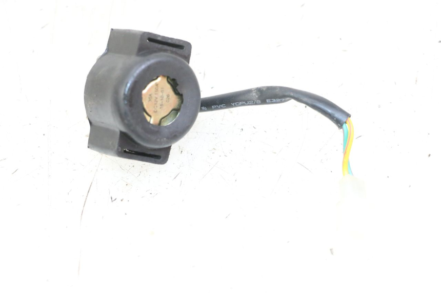 photo de RELAIS DEMARREUR SYM ORBIT 2 4T 50 (2008 - 2017) - Autre angle de vue