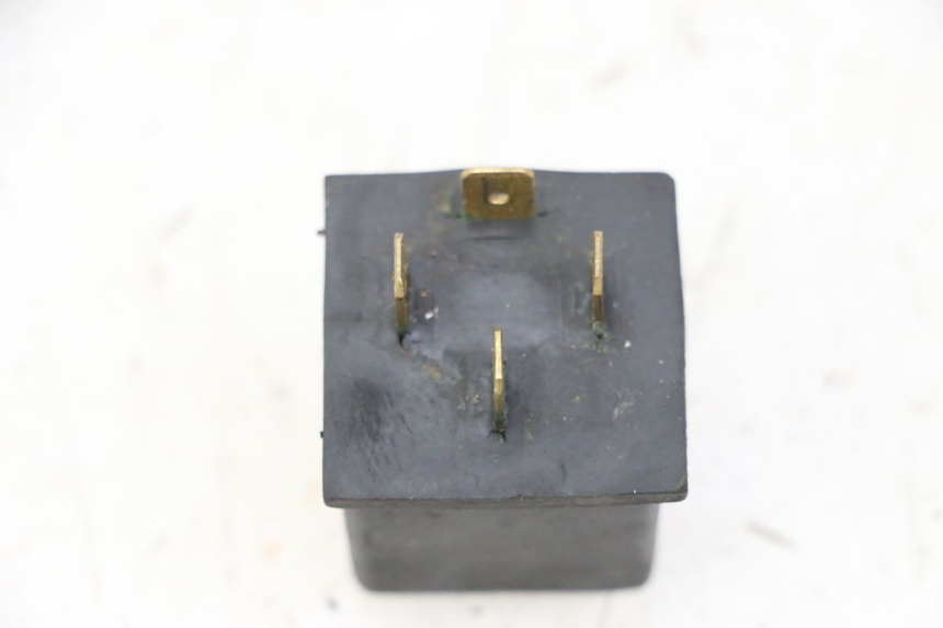 photo de RELAIS DEMARREUR YAMAHA TZR 50 (2008 - 2016) - Zoom état d’usage