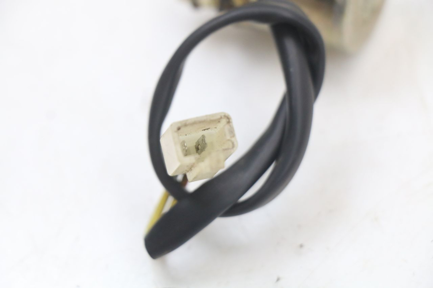 photo de Starter relay BEELINE VELOCE 4T 50 (2011 - 2020) - Autre angle de vue
