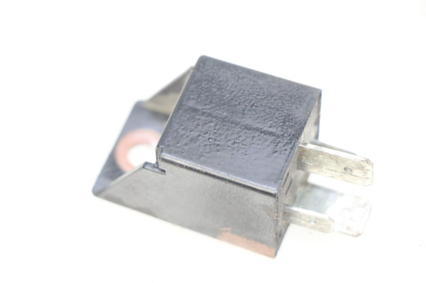 photo de RELAIS DEMARREUR PIAGGIO VESPA PRIMAVERA 2T 50 (2013 - 2018) - Vue principale