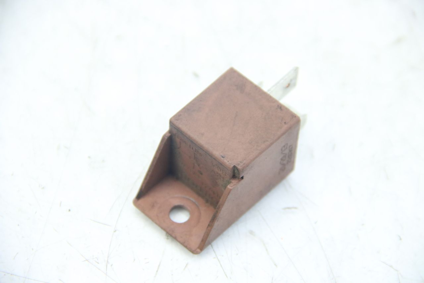 photo de RELAIS DEMARREUR PIAGGIO VESPA S 2T 50 (2007 - 2014) - Vue d’ensemble