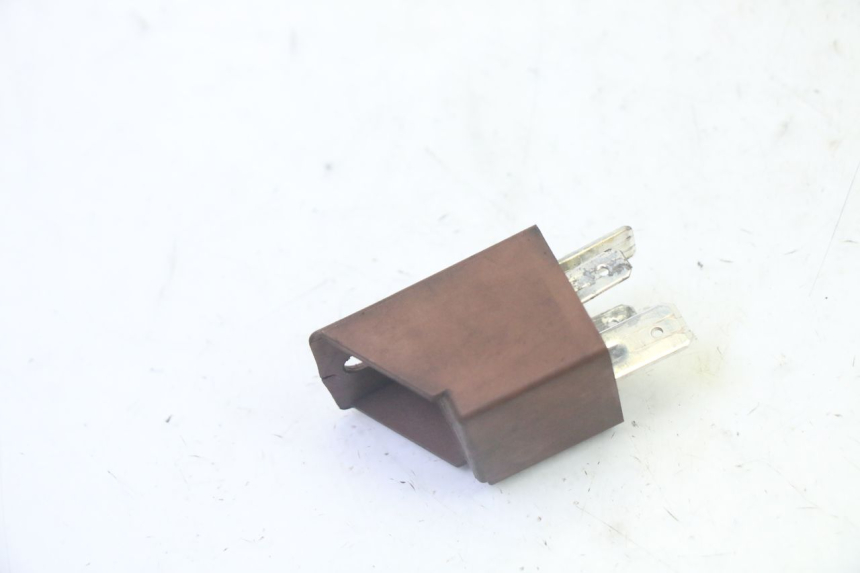 photo de RELAIS DEMARREUR PIAGGIO VESPA S 2T 50 (2007 - 2014) - Zoom état d’usage