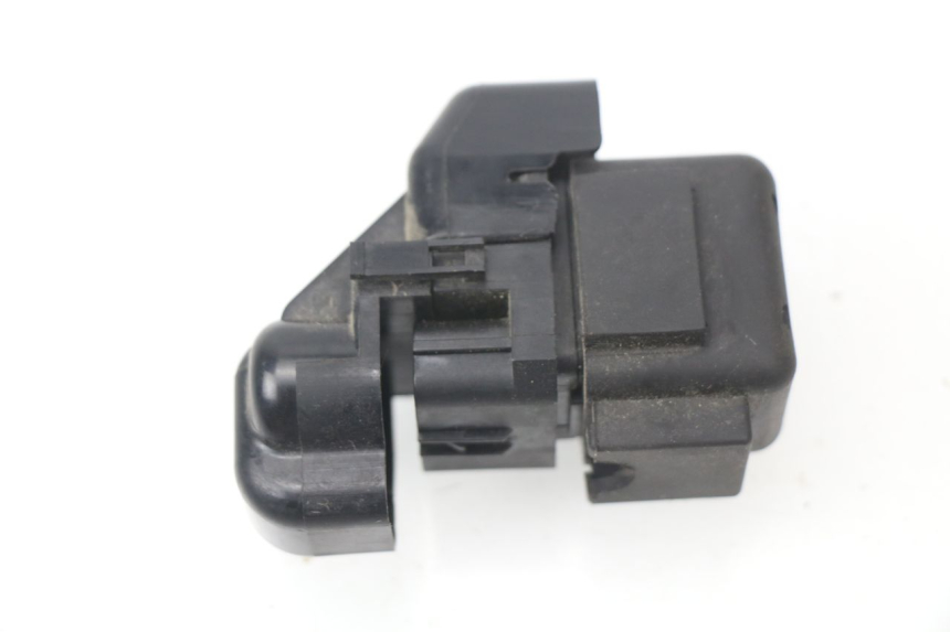 photo de RELAIS DEMARREUR HONDA VFR F 1200 (2010 - 2015) - Zoom état d’usage
